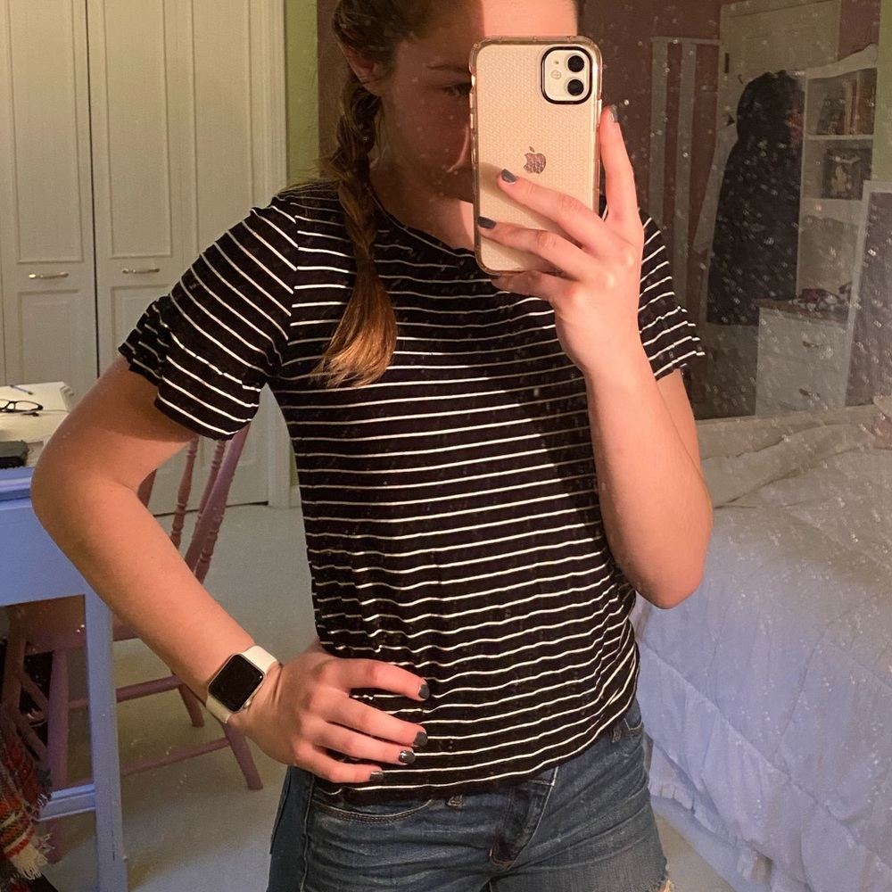 American Eagle striped shirt with flowy sleeves